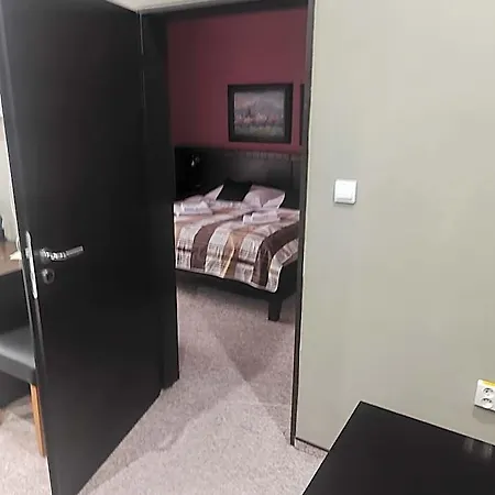 Hotel David With Free Parking
