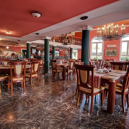 Отель David With Free Parking